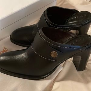 SeeBy Chloe black leather mules